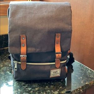 Wenjie smoke gray backpack